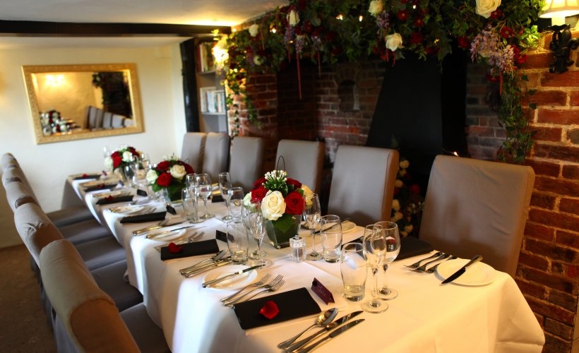 Small Intimate Wedding Venue Sussex 04